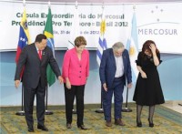 chiem nguong nhung doi giay lam tu vang va kim cuong