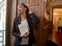 ta c gia tre go c vie t da nh gia i thuo ng ts eliot