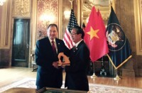 dai su pham quang vinh tham du hoi thao thuong dinh chien tranh viet nam tai texas