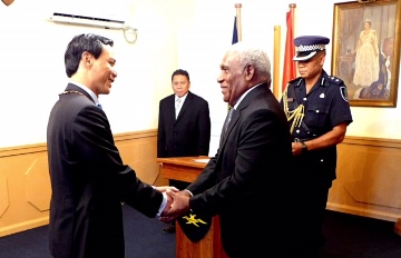 da i su vie t nam tri nh quo c thu len toa n quye n solomon