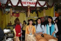 viet nam tham du hoi cho tu thien kiev ukraine