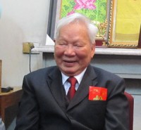 gap rut trung tu nha luu niem dai tuong le duc anh trong dem