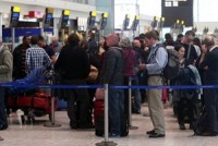 giao thong paris hon loan vi bai cong