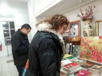 sac mau noel tran ngap duong pho ha noi