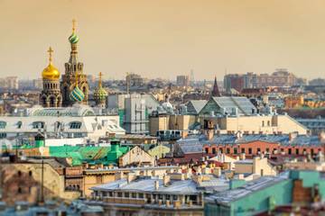 du lich nga ke khoc nguoi cuoi