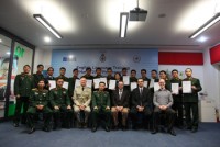 anh ky thoa thuan may bay tri gia 315 trieu usd ho tro hoat dong tinh bao