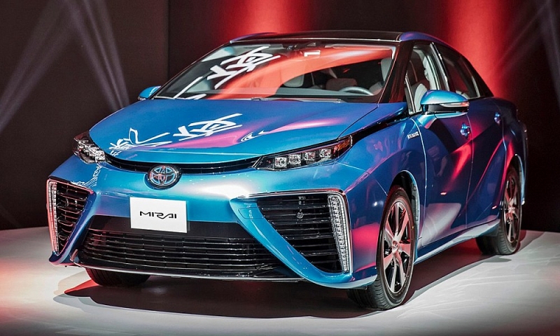 Chiếc sedan Mirai thế hệ thứ hai chạy bằng năng lượng hydro của hãng Toyota Nhật Bản. (Nguồn: Bloomberg)