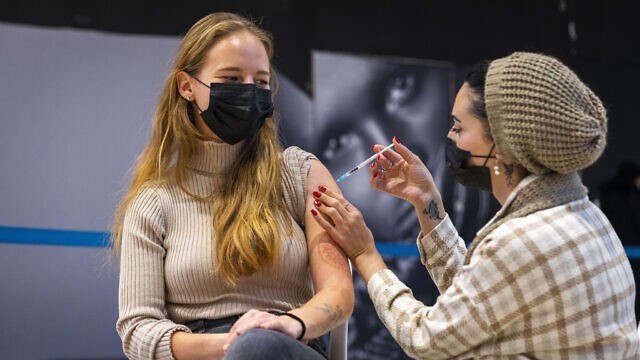 hieu qua cua lieu vaccine covid19 thu tu lan dau tien duoc thu nghiem o israel