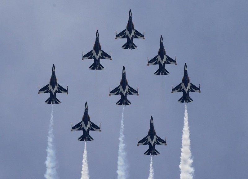 nhung man nhao lon dep mat o singapore airshow 2016