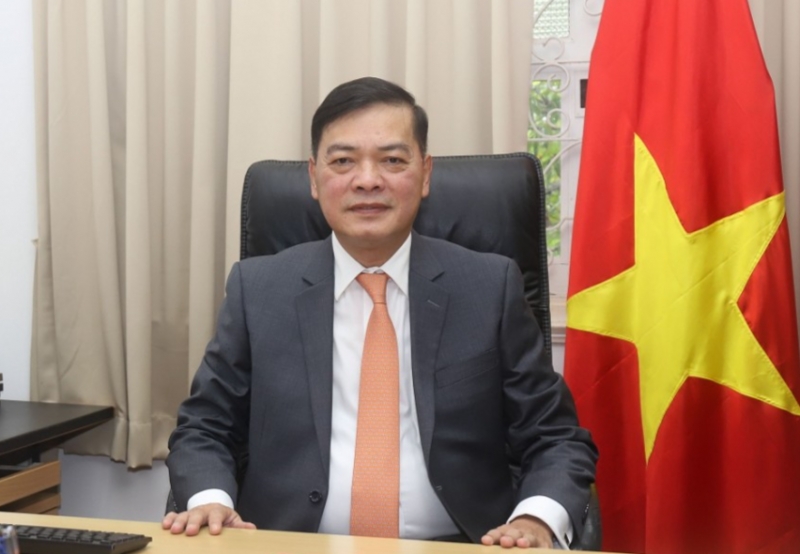 Đại sứ Việt Nam tại Singapore Mai Phước Dũng. (Ảnh: NVCC)