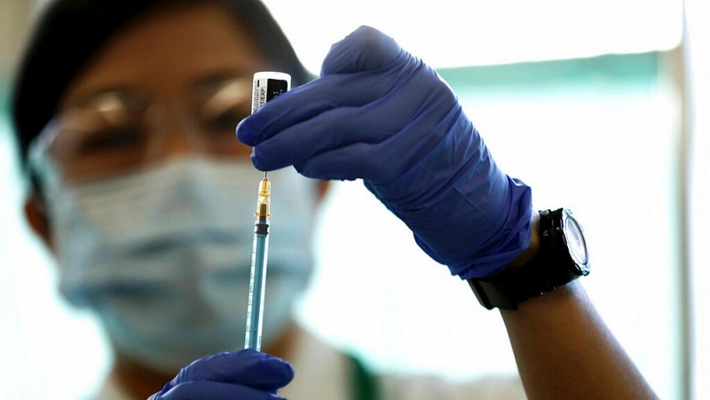 Việc thúc đẩy sản xuất vaccine Covid-19 sẽ giúp Nhật Bản chủ động trong nguồn cung vaccine. (Nguồn: Reuters)