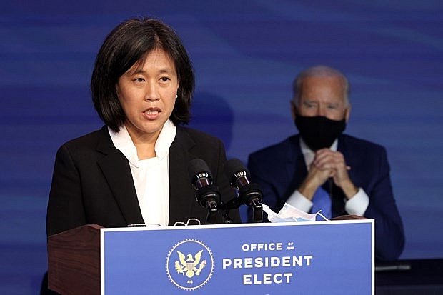 Đại diện Thương mại Mỹ Katherine Tai khẳng định chính phủ Mỹ không có kế hoạch bãi bỏ mức thuế quan do cựu Tổng thống Donald Trump đưa ra đối với hàng hóa nhâp khẩu từ Trung Quốc. (Nguồn: Getty Images)