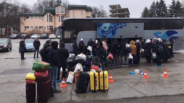 nguoi viet tai ukraine can luu y gi va lien he voi ai khi so tan