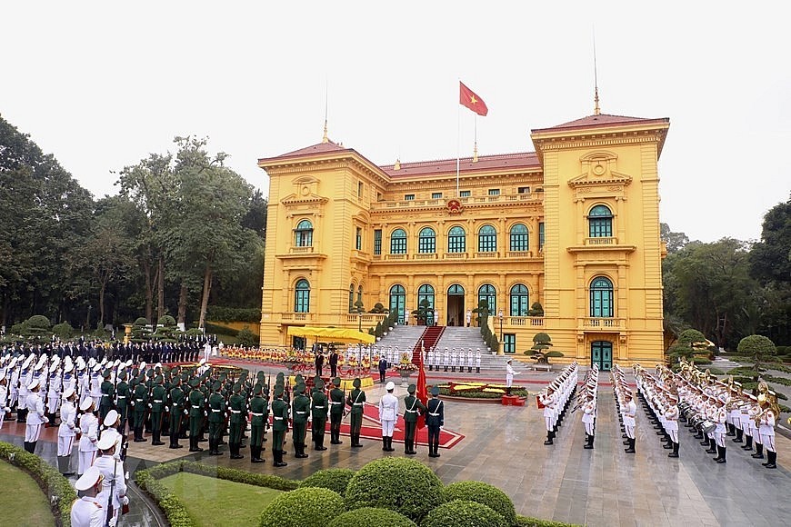Lễ đón Thủ tướng Lào Phankham Viphavanh thăm chính thức Việt Nam ngày 8/1/2022 tại Phủ Chủ tịch. (Nguồn: TTXVN)