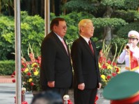 hinh anh le don chinh thuc chu tich nuoc tai lao