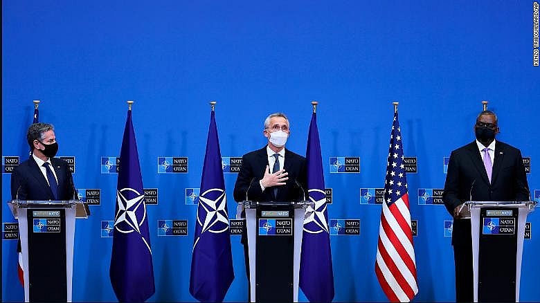 Mỹ, NATO nóng như lửa đốt, lo giữ chốt an toàn cho quả lựu đạn Nga-Ukraine