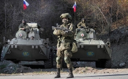 Bất chấp căng thẳng leo thang, Nga bất ngờ tập trận quy mô lớn ở Crimea và Biển Đen