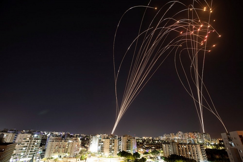 Đêm trắng dưới ‘mưa tên lửa' của các cán bộ Đại sứ quán Việt Nam tại Israel