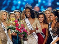 chiem nguong dung nhan cua tan hoa hau my