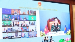 Hội nghị ADMM+ lần thứ 8: 'Chúng ta là những nhà lãnh đạo quốc phòng vì hòa bình'