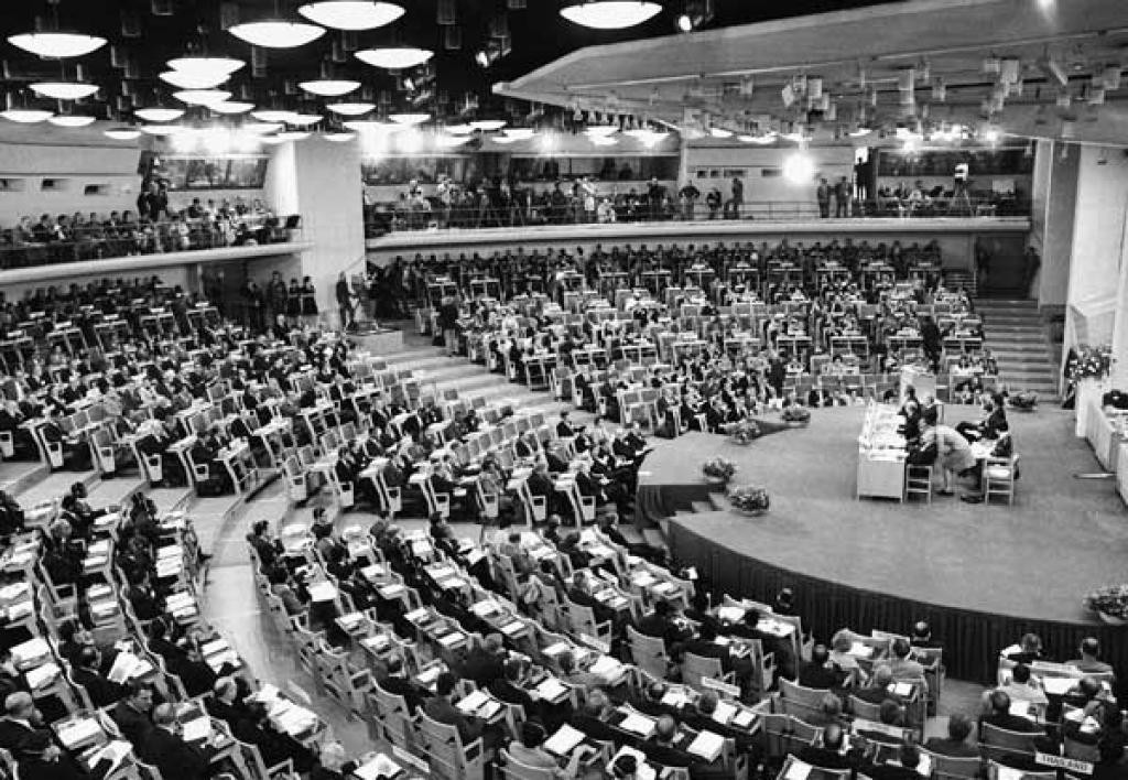 50 năm ngoại giao môi trường của Liên hợp quốc: Nhìn lại và hướng về phía trước