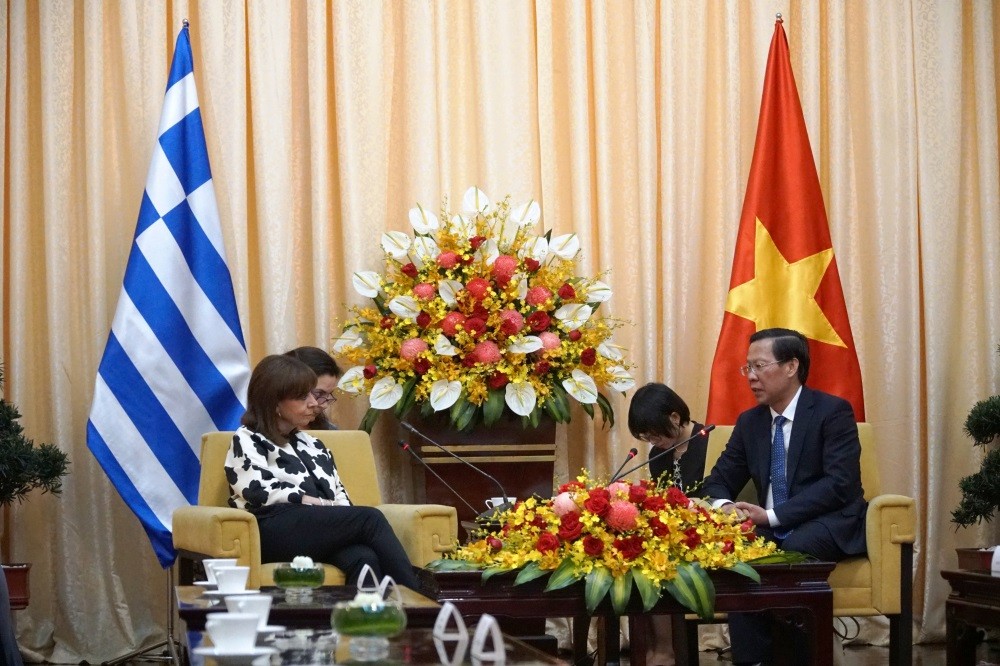 Chủ tịch UBND TP.HCM Phan Văn Mãi tiếp Tổng thống Hy Lạp Katerina Sakellaropoulou thăm chính thức Việt Nam từ ngày 15-19/5. (Nguồn: PNO)