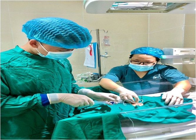 Sự chăm sóc sức khỏe tận tình, chu đáo, hết lòng vì người bệnh là những điều các bệnh nhân nhận được khi gửi gắm niềm tin, sức khỏe tại Bệnh viện Sản-Nhi tỉnh Vĩnh Phúc.