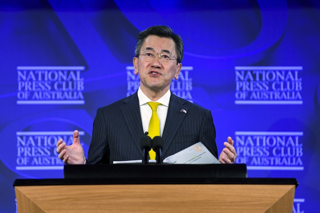 Đại sứ Nhật Bản tại Australia Shingo Yamagami phát biểu tại Hiệp hội Báo chí Quốc gia Australia ngày 21/7. (Nguồn: AP)