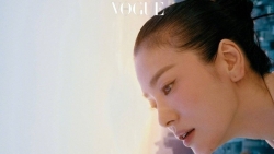 'Quốc bảo nhan sắc' xứ Hàn Song Hye Kyo khoe thần thái đỉnh cao trên bìa tạp chí