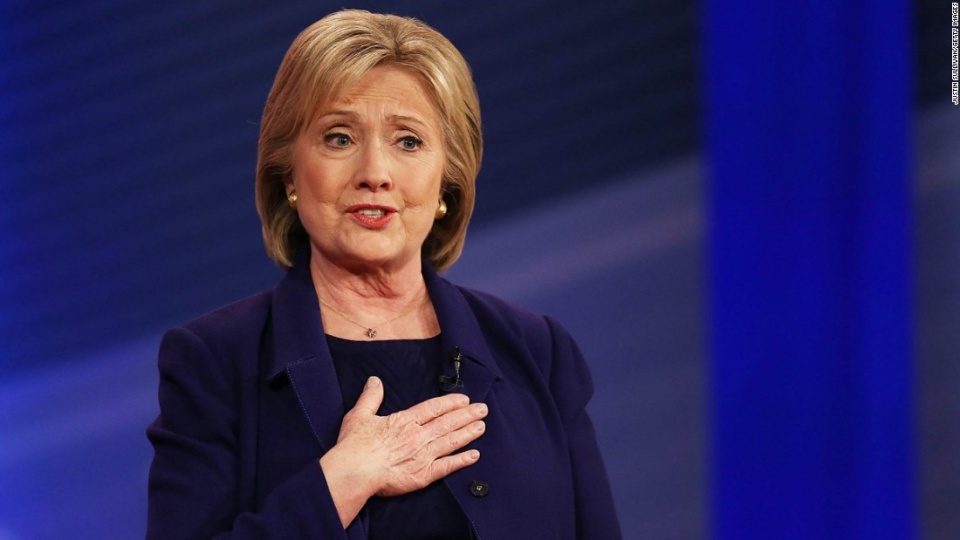 loi the cua ba hillary clinton sau cac vu khung bo