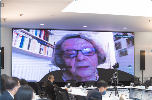 Lịch sử Biển Đông và tranh luận giữa các diễn giả