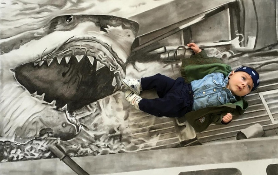 ngoi sao dien anh chi 10 thang tuoi