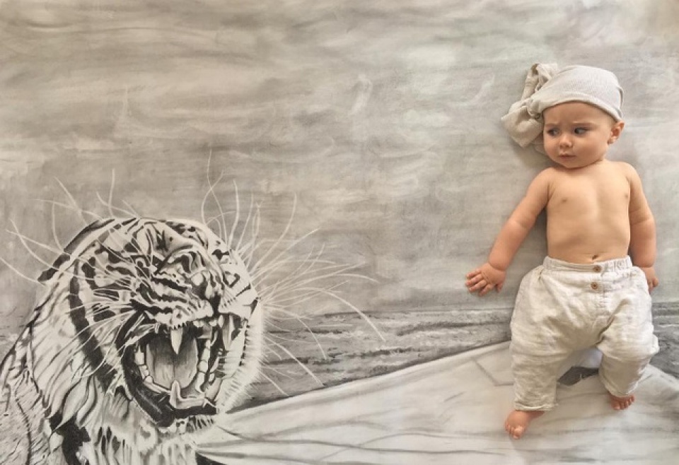 ngoi sao dien anh chi 10 thang tuoi