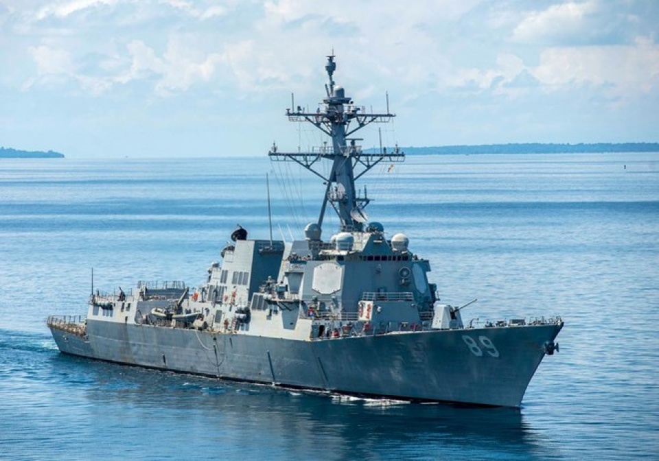 Tàu khu trục USS Mustin (DDG 89) tới Cảng Quốc tế Cam Ranh tau khu truc uss mustin ddg 89 toi cang quoc te cam ranh
