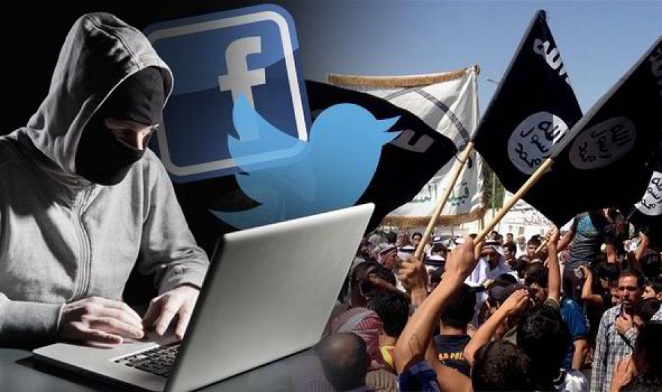 facebook twitter va google bi kien boi gia dinh cac nan nhan vu tham sat o orlando