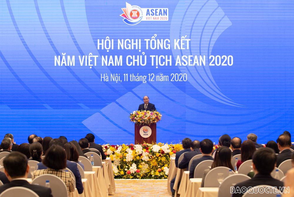 Thủ tướng Chính phủ Nguyễn Xuân Phúc chủ trì Hội nghị tổng kết năm Việt Nam Chủ tịch ASEAN 2020, ngày 11/12. (Ảnh: Phạm Anh Tuấn)