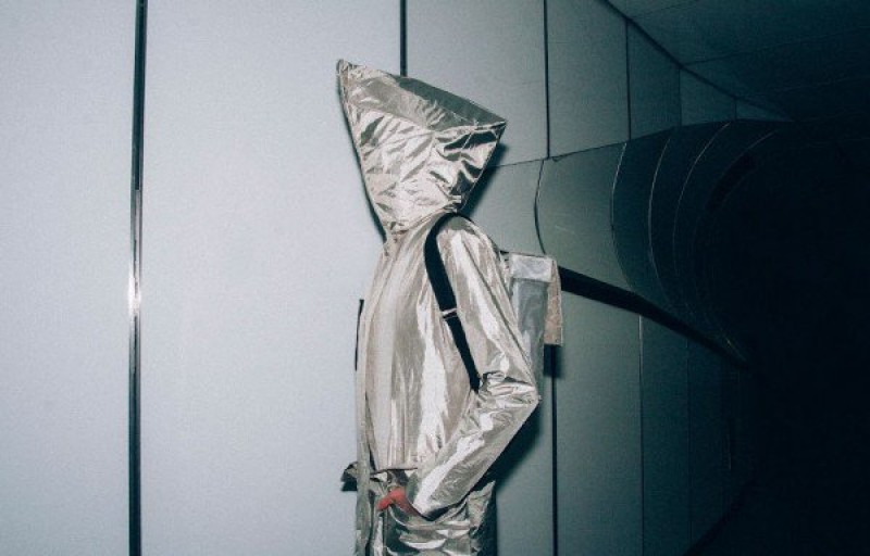 trang phuc chong bi theo doi