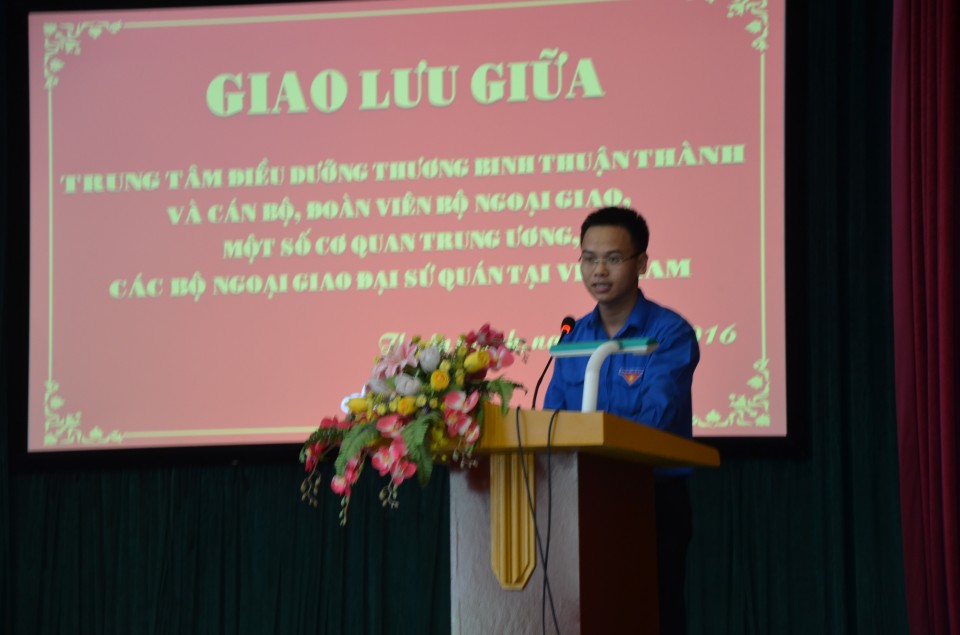 "Hành trình hữu nghị và tuổi trẻ" hanh trinh huu nghi va tuoi tre