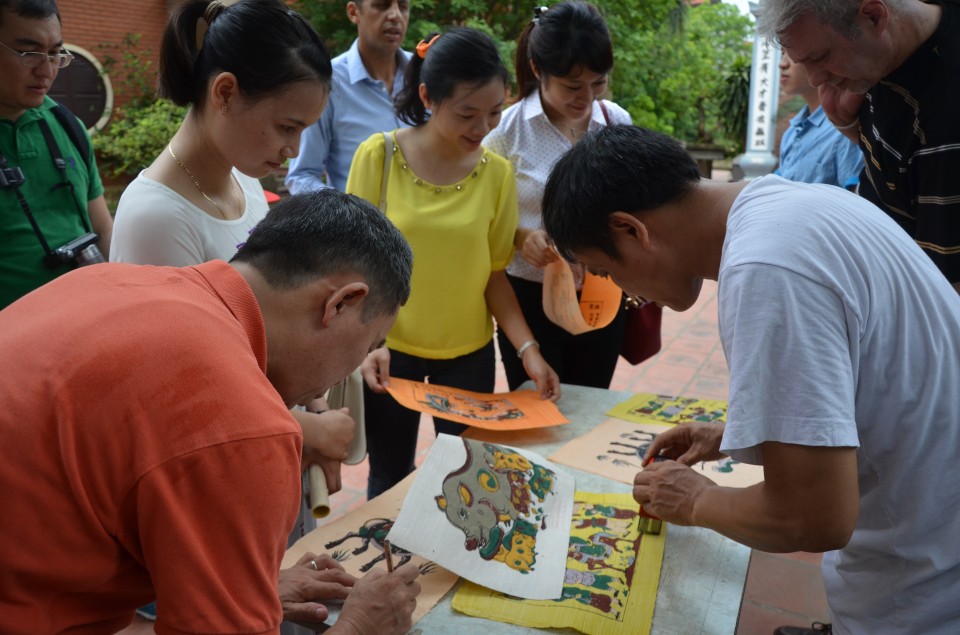 "Hành trình hữu nghị và tuổi trẻ" hanh trinh huu nghi va tuoi tre