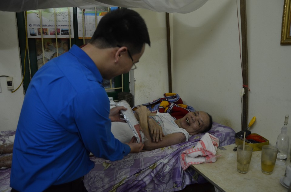 "Hành trình hữu nghị và tuổi trẻ" hanh trinh huu nghi va tuoi tre