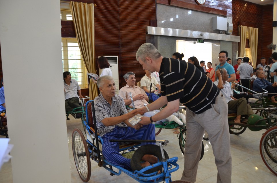 "Hành trình hữu nghị và tuổi trẻ" hanh trinh huu nghi va tuoi tre