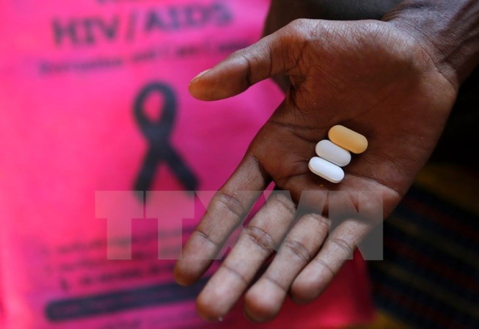 nam phi muon tu san xuat thuoc dieu tri hiv