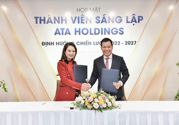 Shark Liên và ATA Holdings ký kết hợp tác chiến lược Shark Liên và ATA Holdings ký kết hợp tác chiến lược