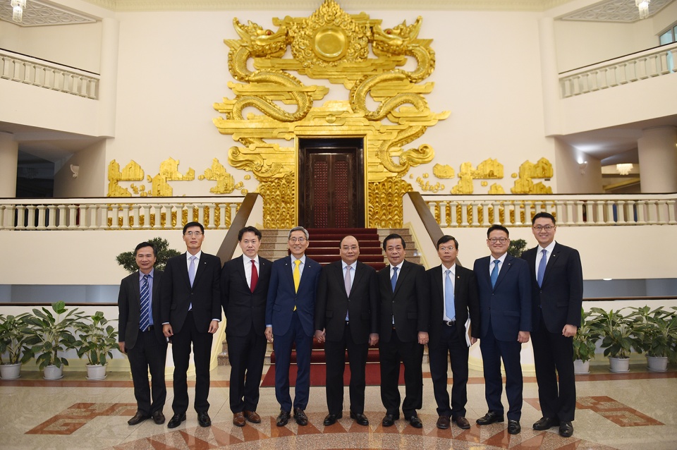 thu tuong tiep chu tich tap doan tai chinh kb kookmin han quoc