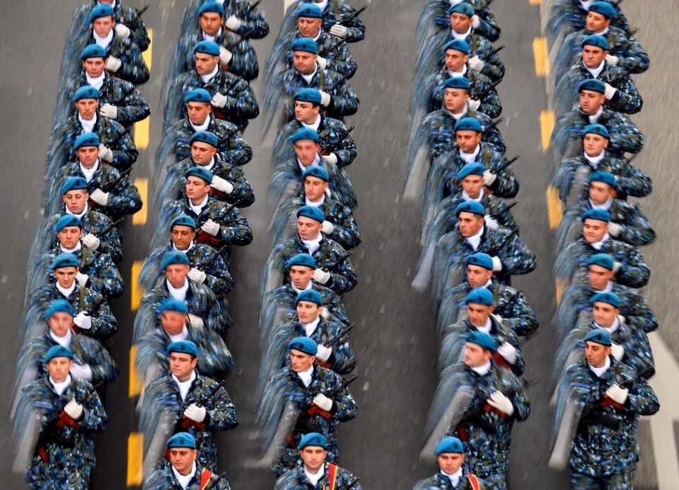 Hình ảnh diễu binh ấn tượng tại các nước trên thế giới hinh anh dieu binh an tuong tai cac nuoc tren the gioi