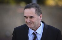 israel hai ung vien trung dung se chia se vi tri thu tuong neu thang cu