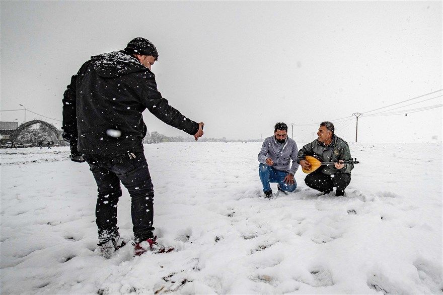 anh an tuong trong tuan 10 162 tim cach song chung voi virus corona oscar 92 lich su va ten lua o syria