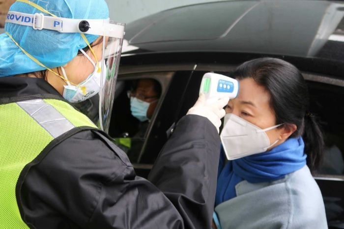 chuyen gia canh bao cac ca nhiem virus corona nhung khong phat trieu chung