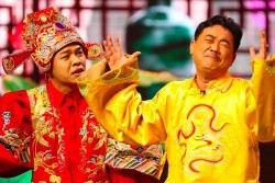 Táo quân 2022: Ngọc Hoàng kêu trời vì bị hành xin giấy đi đường