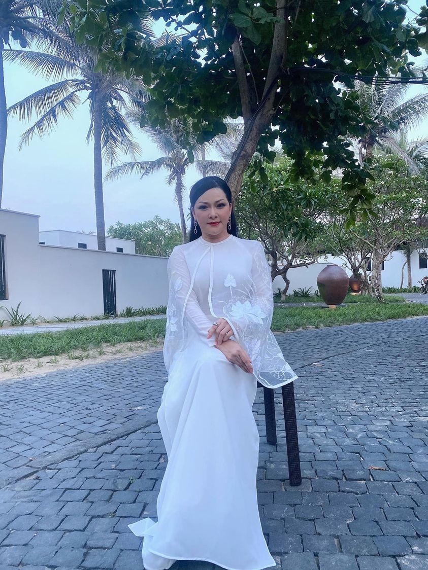 Sao Việt Sao Việt khoe ảnh đón Tết, du Xuân vui vẻ, ấm áp bên gia đình và người thân